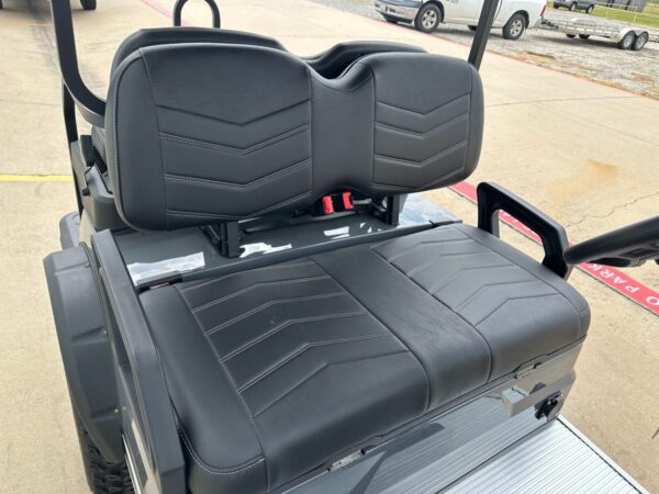 2024 Advanced EV AEV 4 Electric Golf Cart - Image 4