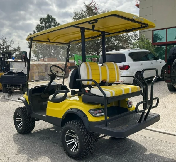 2024 ICON i40 Electric Golf Cart - Image 12