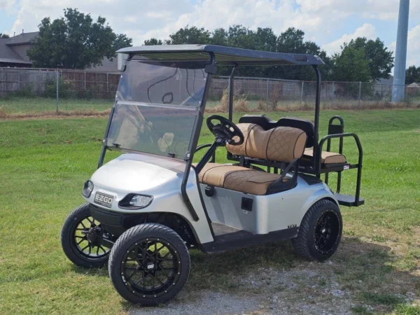 2029 E-Z-GO TXT Gas Golf Cart
