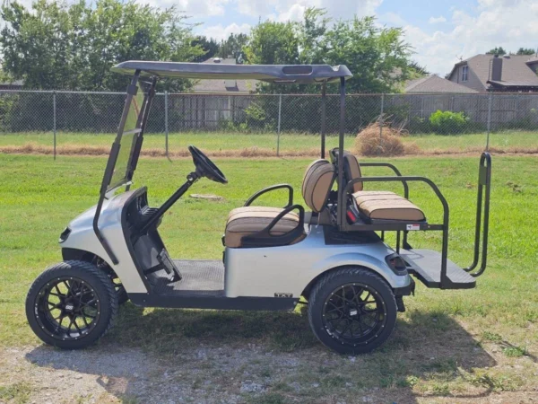 2029 E-Z-GO TXT Gas Golf Cart - Image 6