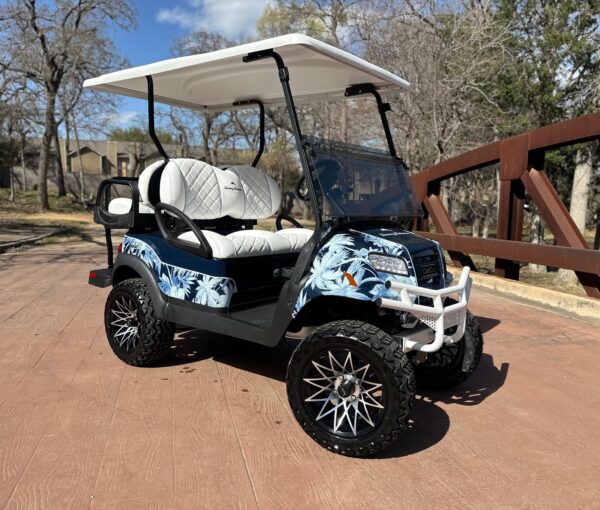 2024 Club Car Onward Electric Golf Cart - Image 12